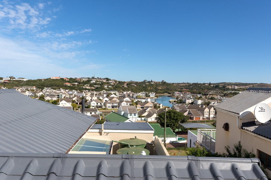 12 Bedroom Property for Sale in East Bank Eastern Cape